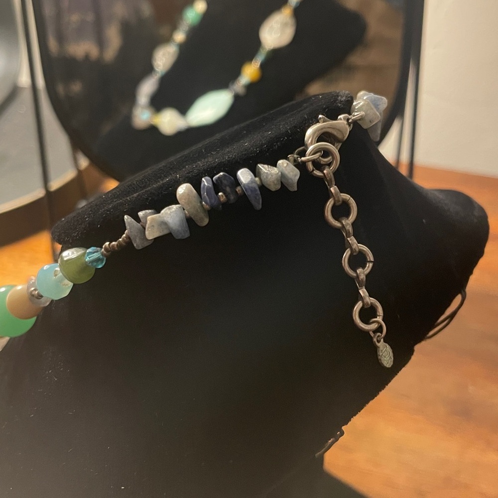 Asymmetrical Multi-Stone Natural Beaded Necklace - blue 💙 green 💚 - Picture 3 of 4